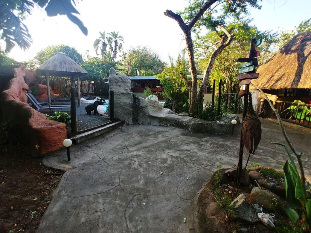 Pumusa Bushcamp Hluhluwe Exterior photo